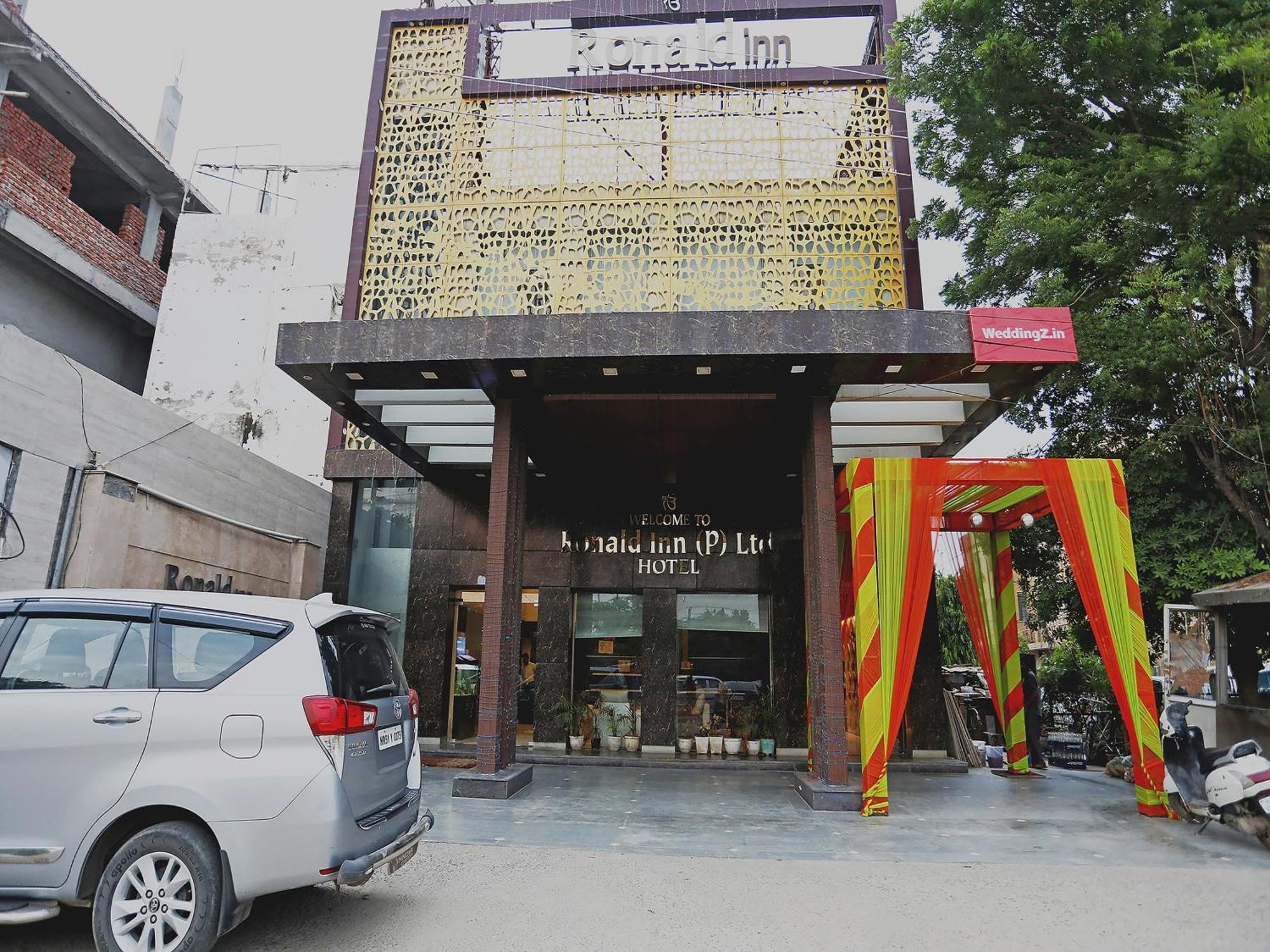 Fabhotel Ronald Inn Faridabad Eksteriør billede