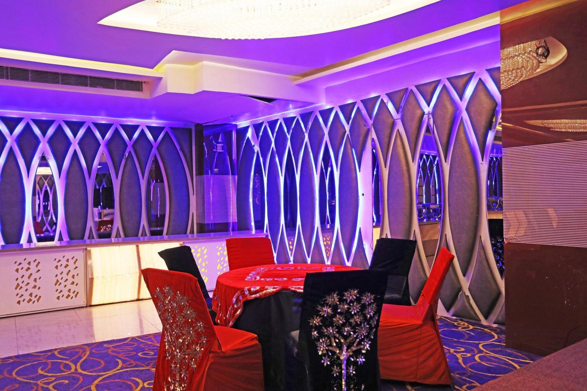 Fabhotel Ronald Inn Faridabad Eksteriør billede