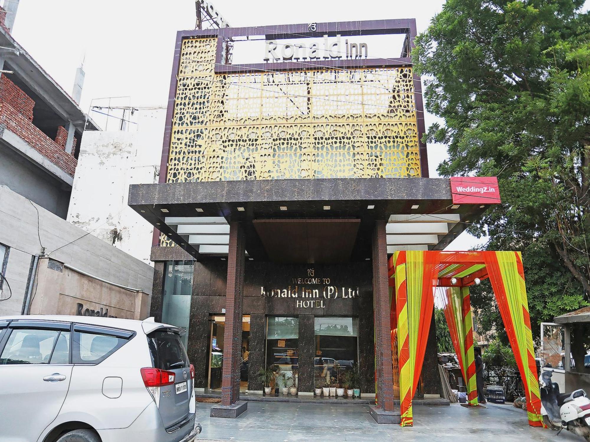 Fabhotel Ronald Inn Faridabad Eksteriør billede