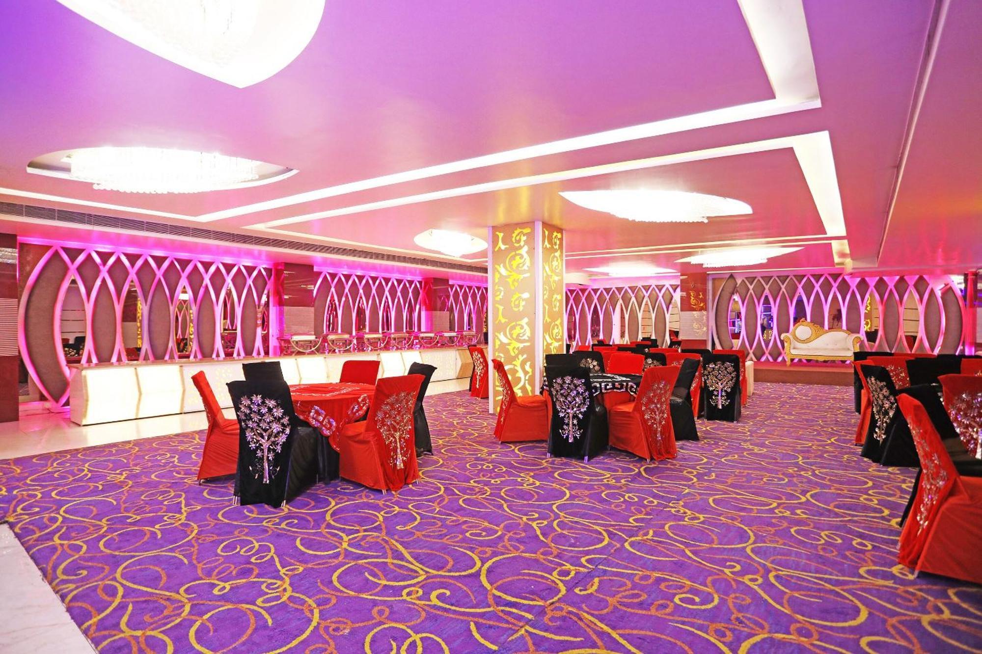 Fabhotel Ronald Inn Faridabad Eksteriør billede
